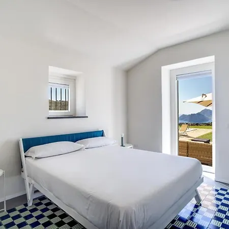 Casa Del Capitano Stunning Views, Heated Pool And Concierge Villa Nerano